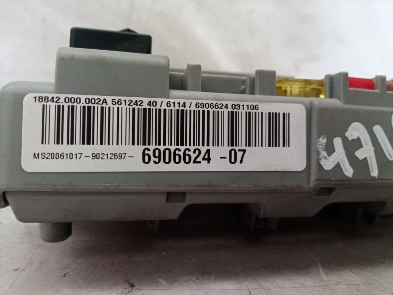 Recambio de caja reles / fusibles para bmw serie 1 berlina (e81/e87) 120i referencia OEM IAM 10688710 10688710 10688710