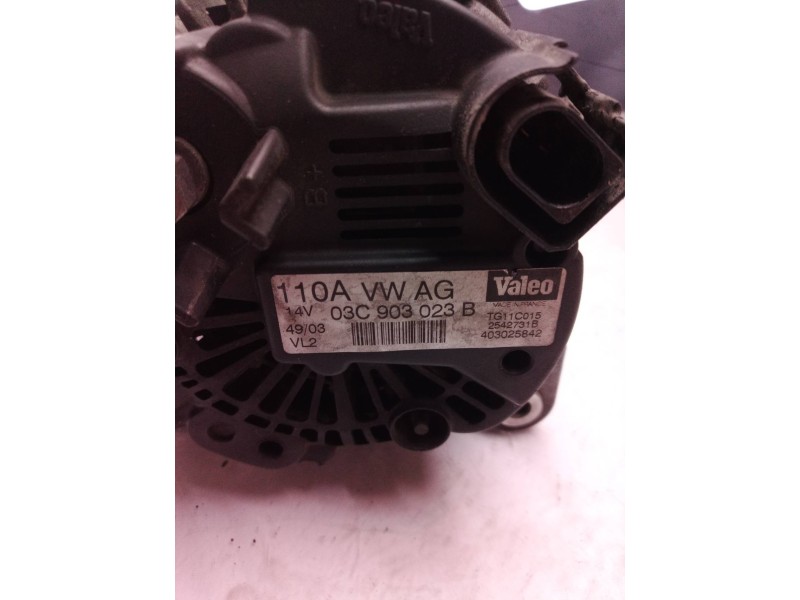 Recambio de alternador para volkswagen golf v berlina (1k1) conceptline (e) referencia OEM IAM 03C903023B 03C903023B 03C903023