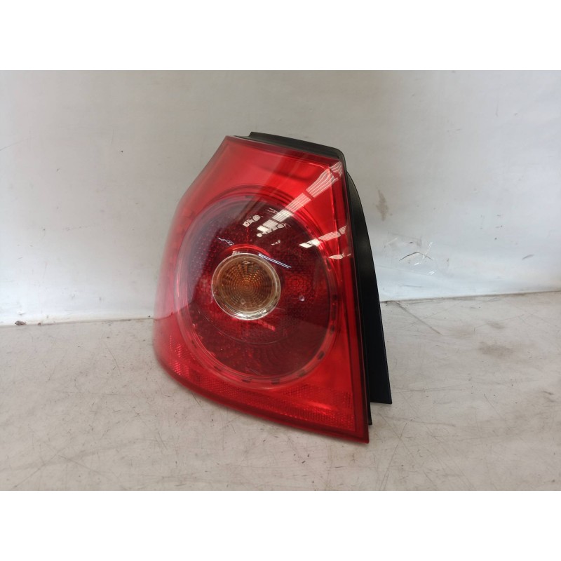 Recambio de piloto trasero izquierdo para volkswagen golf v berlina (1k1) conceptline (e) referencia OEM IAM 1K6945095E 1K694509