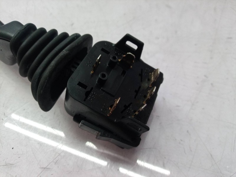 Recambio de mando intermitentes para opel zafira a comfort referencia OEM IAM 90560990 90560990 90560991