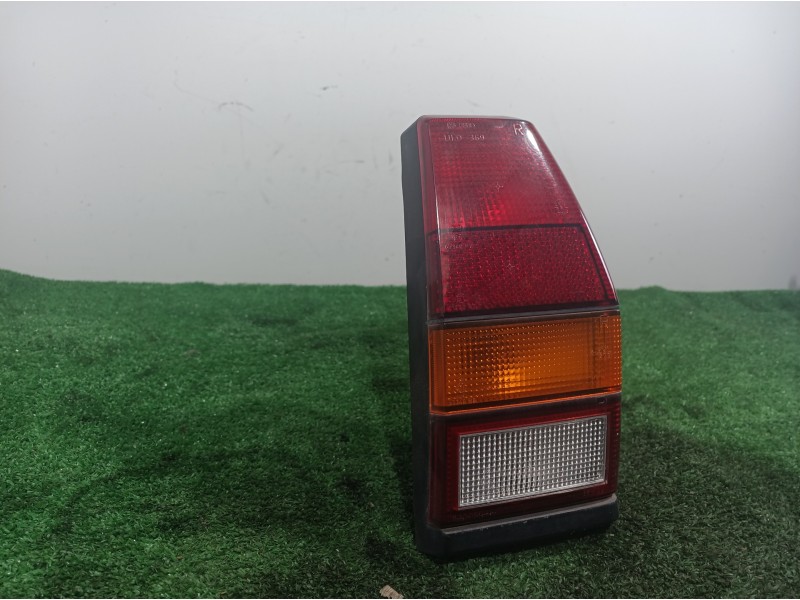 Recambio de piloto trasero derecho para volkswagen polo (867/871/873) azur coupe referencia OEM IAM 867945257A 867945257A 867945