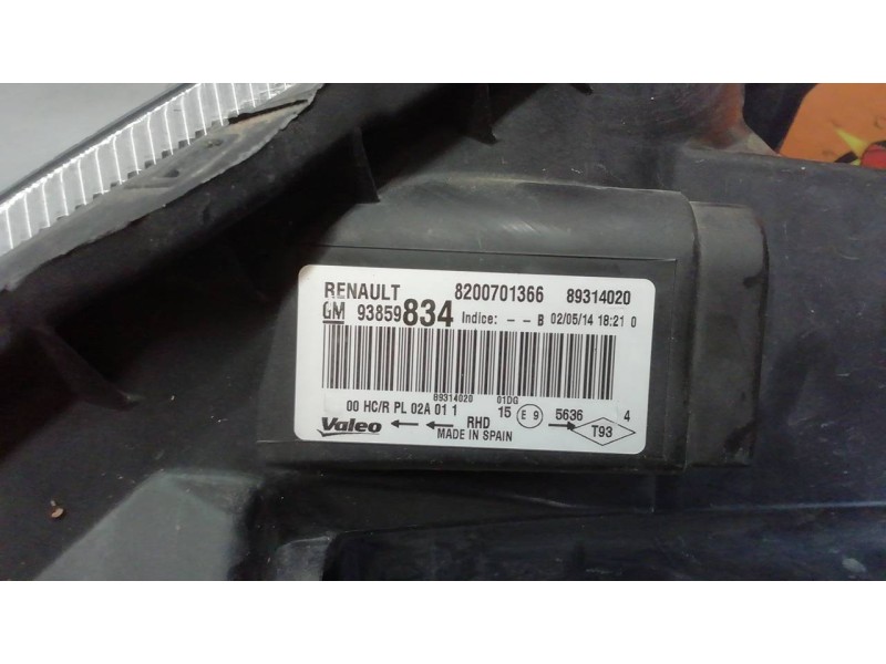 Recambio de faro derecho para opel vivaro combi 2.7t corto referencia OEM IAM 8200701366 8200701366 89314020
