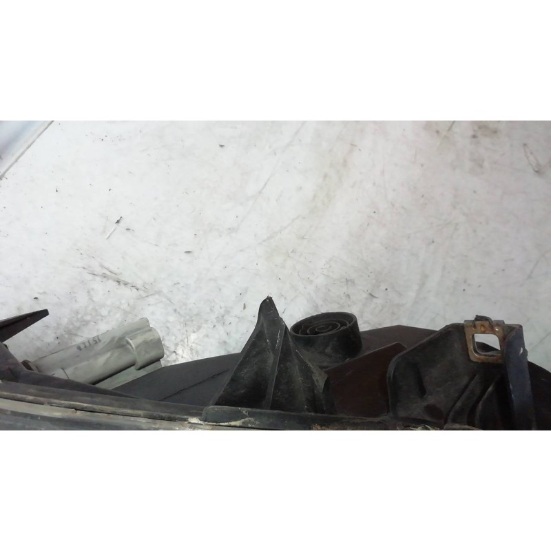 Recambio de faro derecho para opel vivaro combi 2.7t corto referencia OEM IAM 8200701366 8200701366 89314020