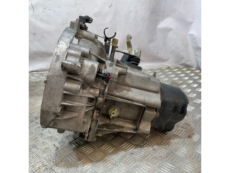 Recambio de caja cambios para nissan micra (k12e) acenta referencia OEM IAM JH3140 JH3140 JH3140