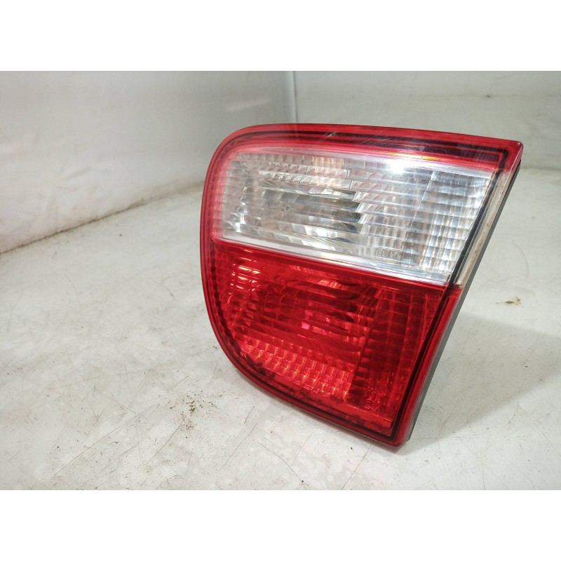 Recambio de piloto trasero derecho interior para seat leon (1m1) sport referencia OEM IAM 1M6945259 1M6945259 1M6945259