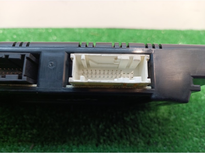 Recambio de mando climatizador para ford focus berlina (cap) ambiente (d) referencia OEM IAM 3M5T18C612AR 3M5T18C612AR 3M5T18C61