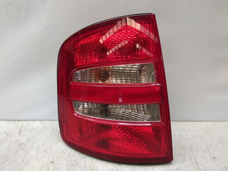 Recambio de piloto trasero izquierdo para skoda fabia (6y2/6y3) comfort referencia OEM IAM 6Y9945111 6Y9945111 6Y9945111