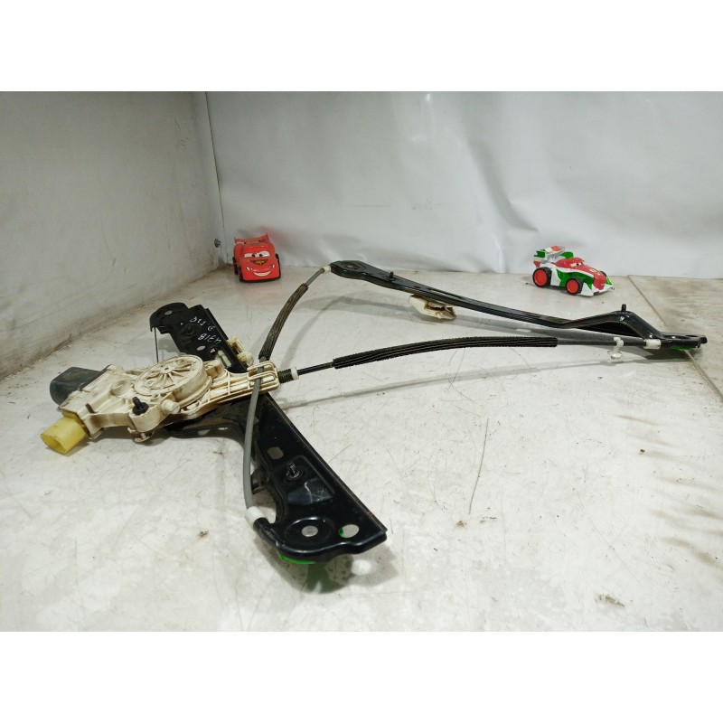 Recambio de elevalunas delantero izquierdo para bmw serie 1 berlina (e81/e87) 120i referencia OEM IAM 6927027 6927027 6927027