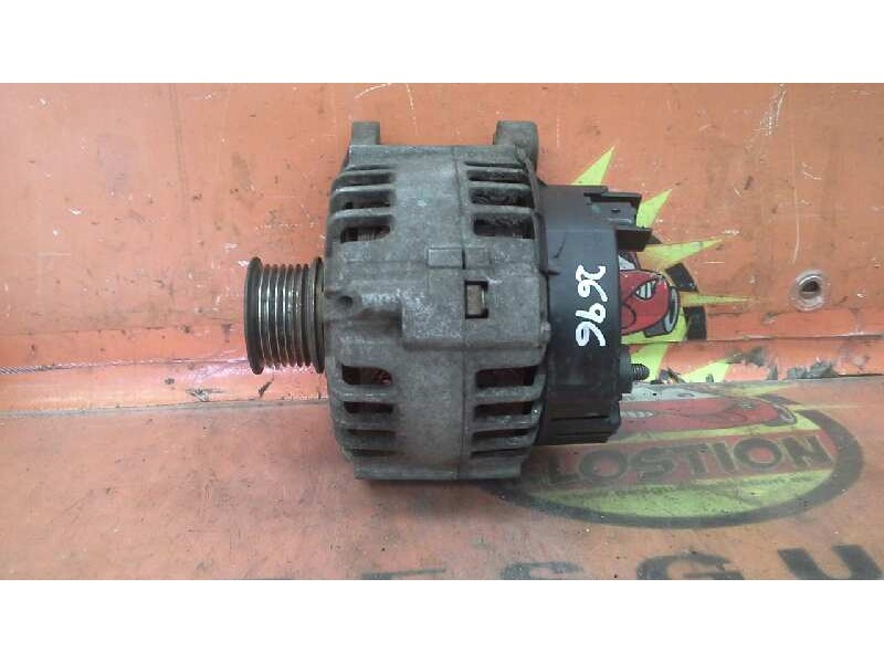 Recambio de alternador para renault trafic caja cerrada (ab 4.01) referencia OEM IAM 8200290217  