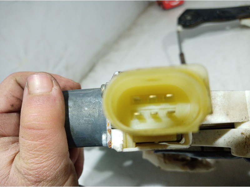 Recambio de elevalunas delantero izquierdo para bmw serie 1 berlina (e81/e87) 120i referencia OEM IAM 6927027 6927027 6927027