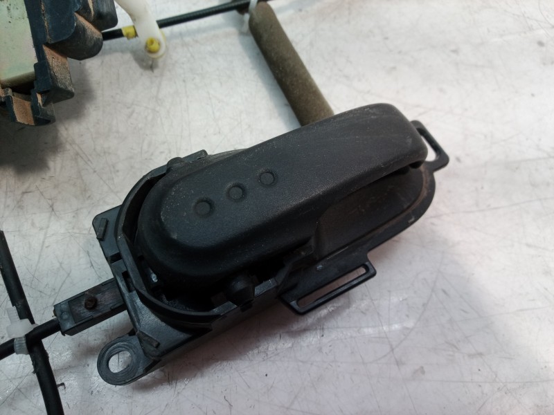 Recambio de cerradura puerta delantera izquierda para nissan micra (k12e) acenta referencia OEM IAM 80501BG10A 80501BG10A 80501B