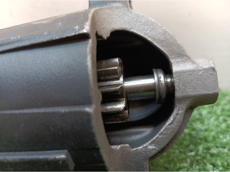 Recambio de motor arranque para renault trafic caja cerrada (ab 4.01) referencia OEM IAM D7G11 D7G11 D7G11