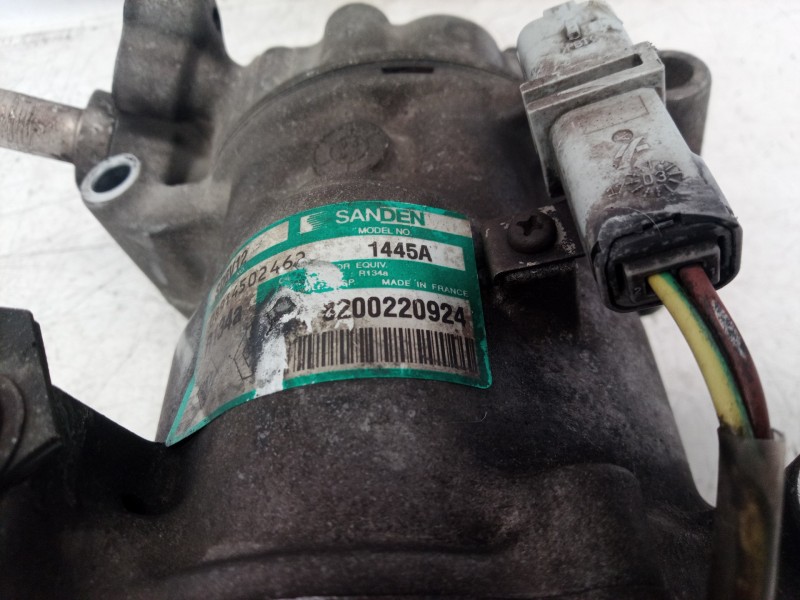 Recambio de compresor aire acondicionado para nissan micra (k12e) acenta referencia OEM IAM 8200220924 8200220924 8200220924