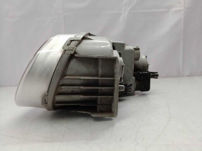 Recambio de faro derecho para hyundai coupe (j2) referencia OEM IAM 1013698 1013698 1013698