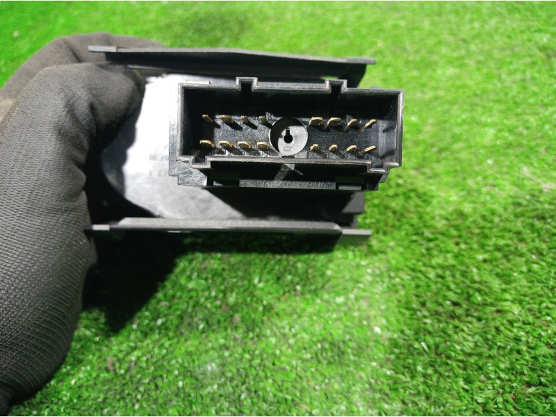 Recambio de mando luces para ford focus berlina (cap) ambiente (d) referencia OEM IAM 4M5T13A024LA 4M5T13A024LA 4M5T13A024LA