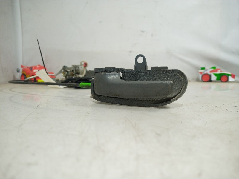 Recambio de cerradura puerta delantera izquierda para toyota aygo (kgb/wnb) básico referencia OEM IAM   