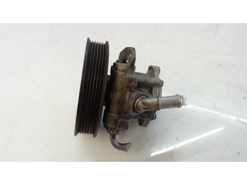 Recambio de bomba direccion para mercedes-benz vito (w638) combi 110 d euro 2 (638.174) referencia OEM IAM A6042360010 A60423600