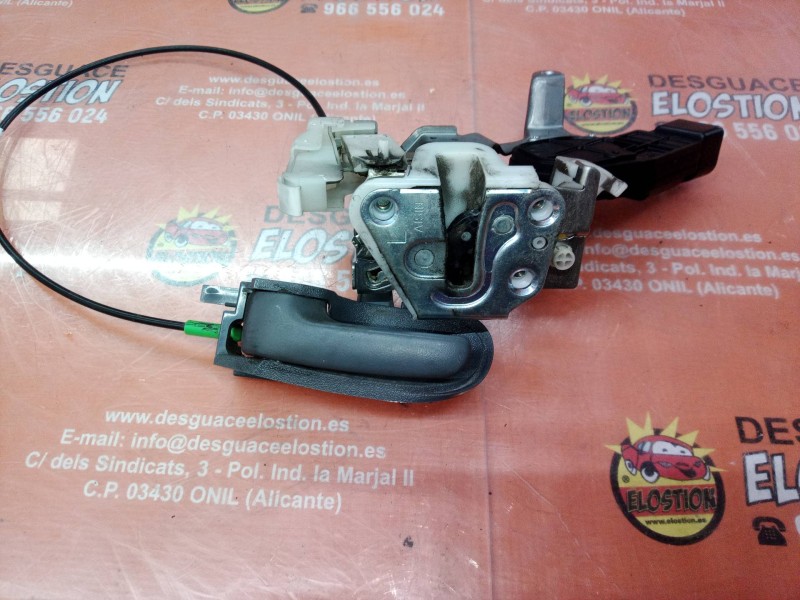 Recambio de cerradura puerta trasera izquierda para toyota aygo (kgb/wnb) básico referencia OEM IAM 693400H011 693400H011 693400
