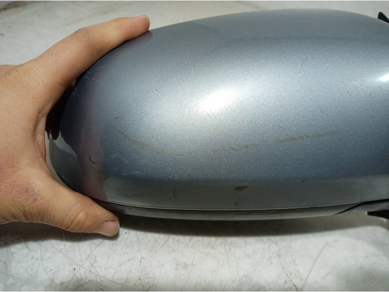 Recambio de retrovisor derecho para audi a4 berlina (8e) referencia OEM IAM 010681 010681 010681