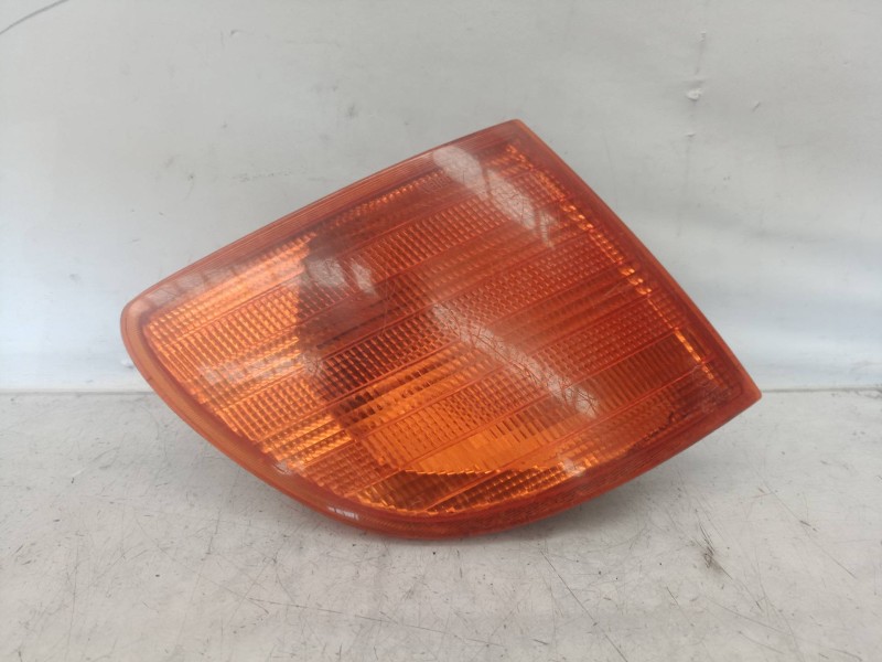 Recambio de piloto delantero derecho para mercedes-benz vito (w638) combi 110 d euro 2 (638.174) referencia OEM IAM 6388200121 6