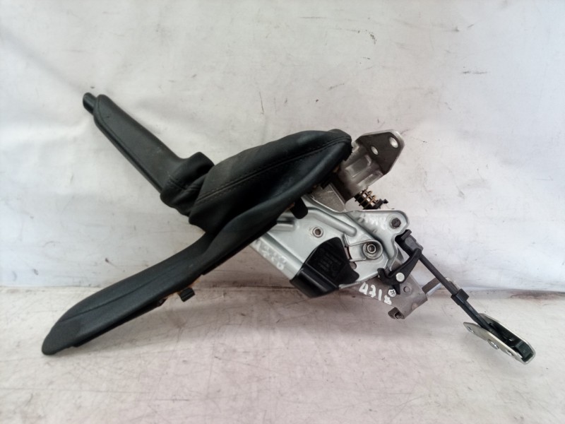 Recambio de palanca freno de mano para bmw serie 1 berlina (e81/e87) 120i referencia OEM IAM 67871110 67871110 67871110