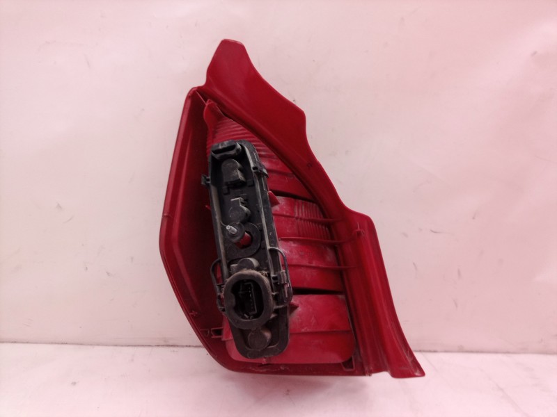 Recambio de piloto trasero derecho para citroën c2 audace referencia OEM IAM   