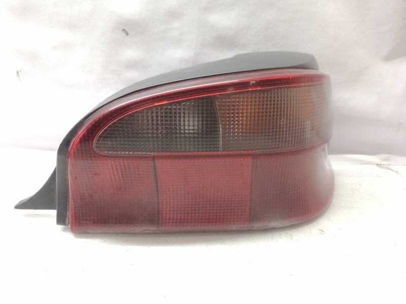 Recambio de piloto trasero derecho para citroën saxo 1.6 vtl referencia OEM IAM   