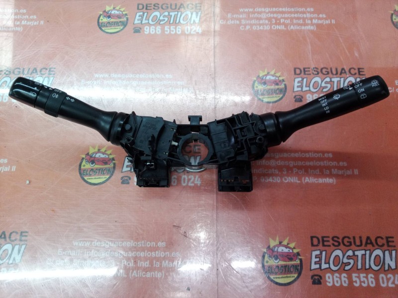 Recambio de mando volante para toyota aygo (kgb/wnb) básico referencia OEM IAM 846100D020 846100D020 846100D020
