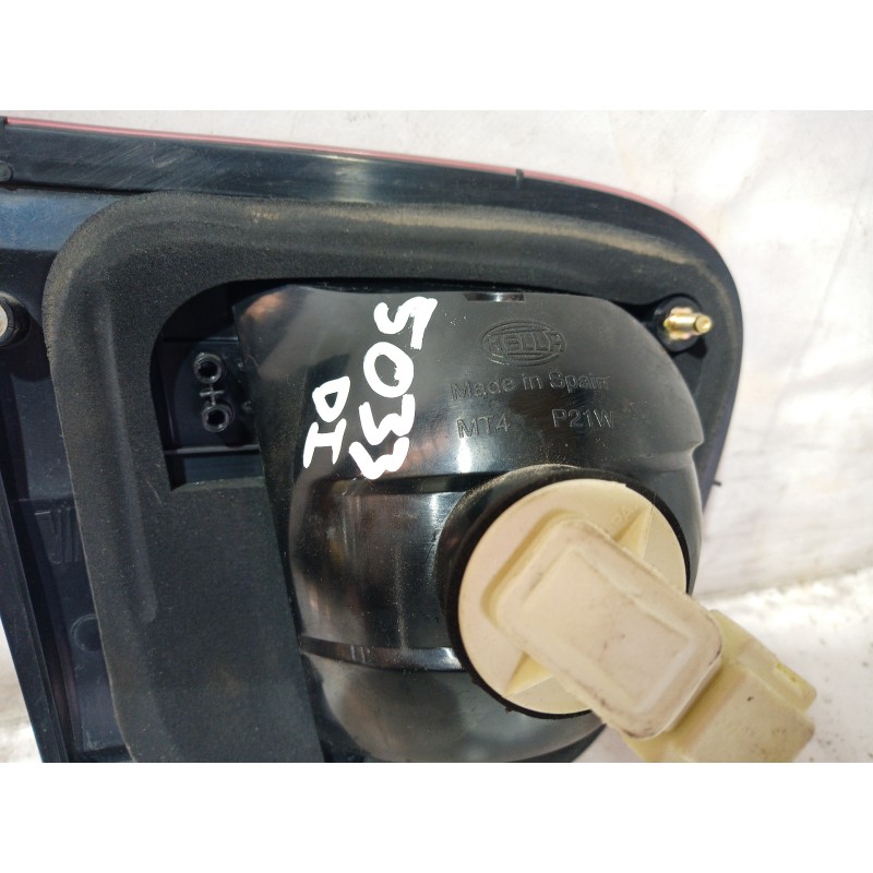 Recambio de piloto trasero derecho interior para seat ibiza (6k1) free sky referencia OEM IAM MT4P21W MT4P21W MT4P21W