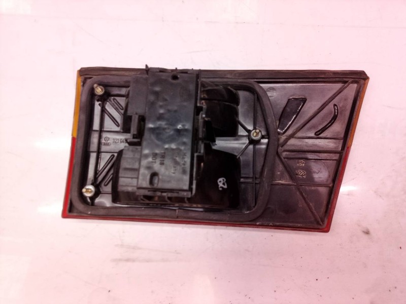 Recambio de piloto trasero izquierdo interior para volkswagen passat (321/23/27/31) cl 5 referencia OEM IAM 321945259 321945259 