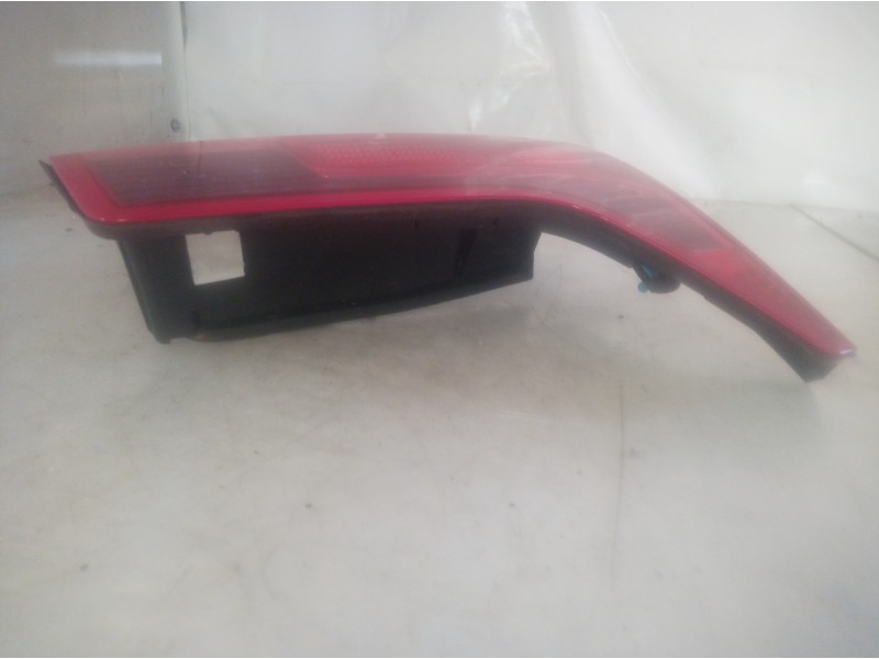 Recambio de piloto trasero derecho interior para citroën c5 berlina attraction referencia OEM IAM 89034081X31 89034081X31 890340
