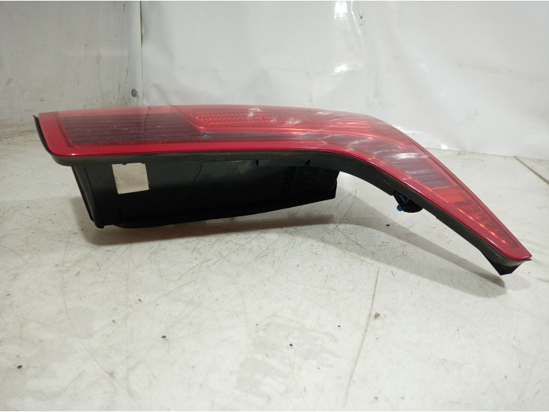 Recambio de piloto trasero derecho interior para citroën c5 berlina attraction referencia OEM IAM 89034081X31 89034081X31 890340