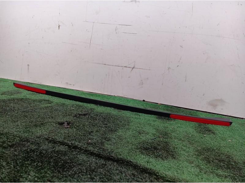 Recambio de molduras traseras para audi a8 (4e2) 3.7 quattro referencia OEM IAM 4E0807417B 4E0807417B 4E0807417