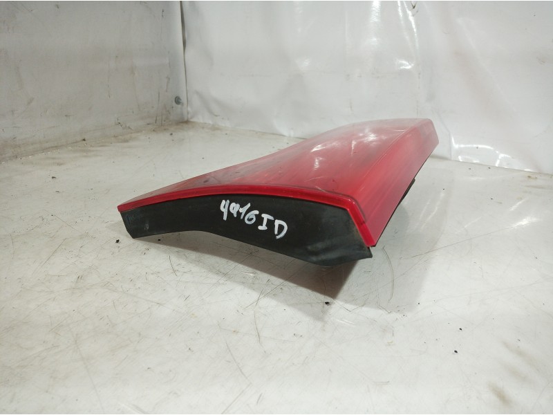 Recambio de piloto trasero derecho interior para citroën c5 berlina attraction referencia OEM IAM 89034081X31 89034081X31 890340