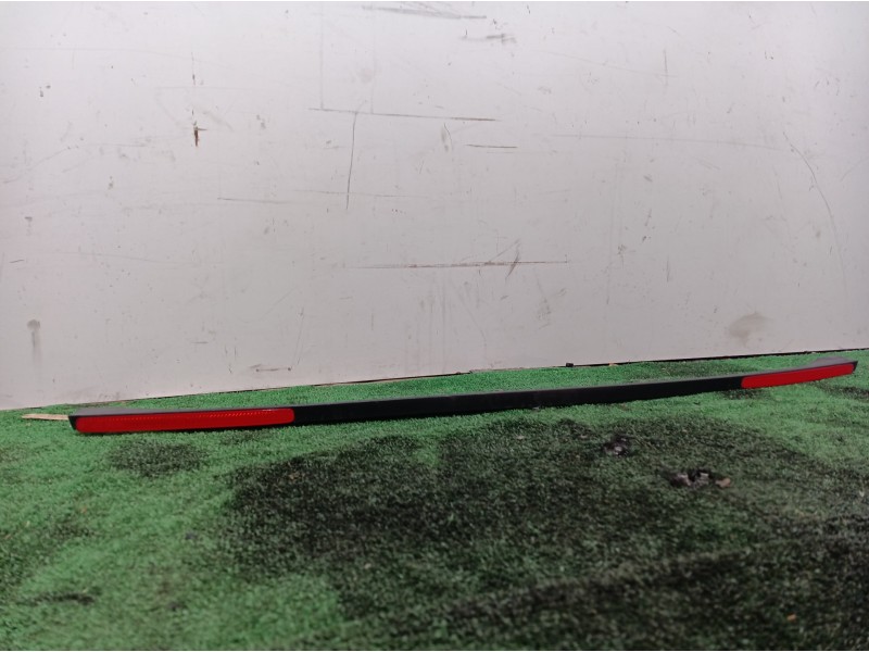 Recambio de molduras traseras para audi a8 (4e2) 3.7 quattro referencia OEM IAM 4E0807417B 4E0807417B 4E0807417