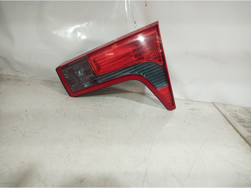 Recambio de piloto trasero derecho interior para citroën c5 berlina attraction referencia OEM IAM 89034081X31 89034081X31 890340