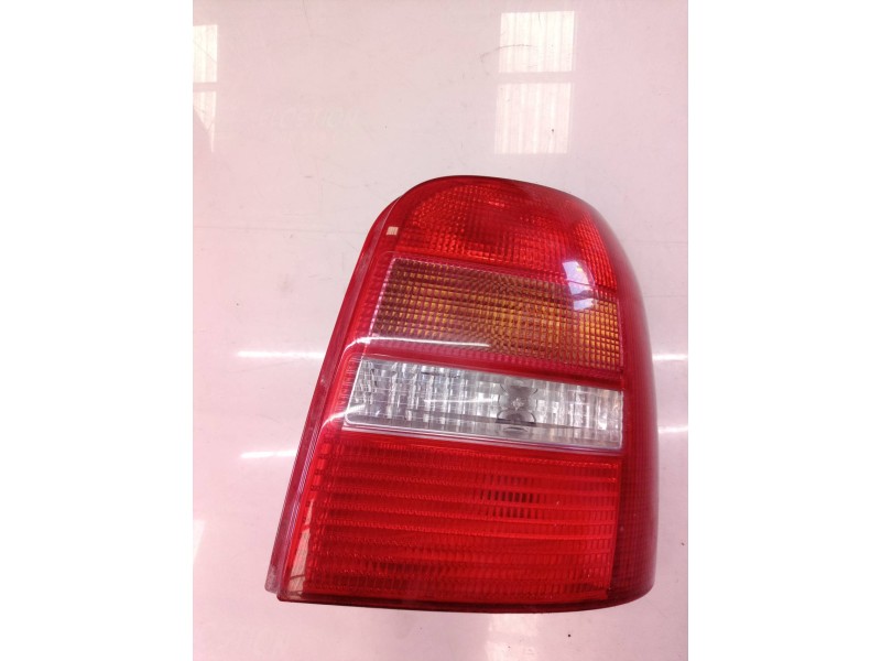 Recambio de piloto trasero derecho para audi rs4 avant (b5) rs4 referencia OEM IAM 8D9945096C 8D9945096C 8D9945096