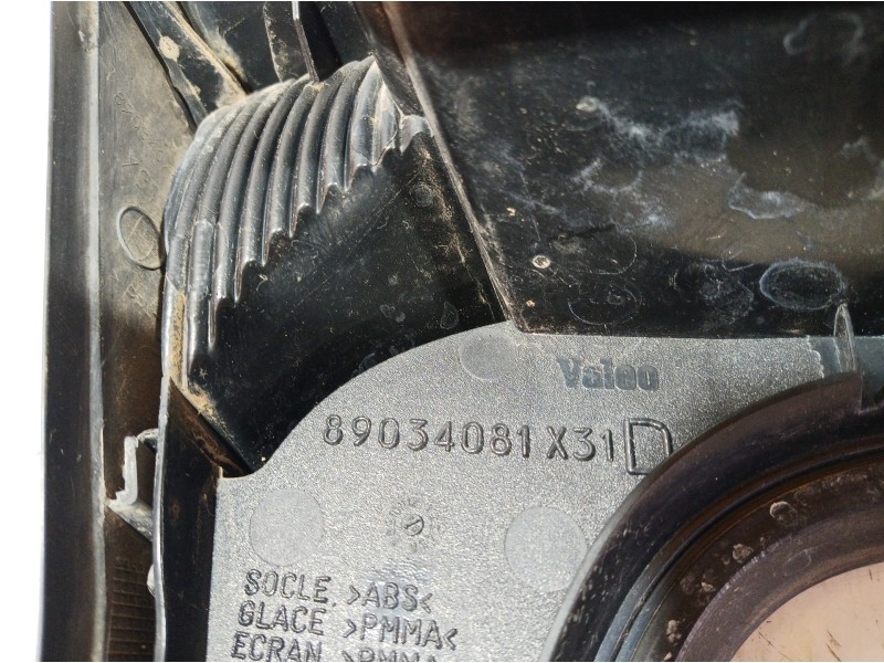 Recambio de piloto trasero derecho interior para citroën c5 berlina attraction referencia OEM IAM 89034081X31 89034081X31 890340