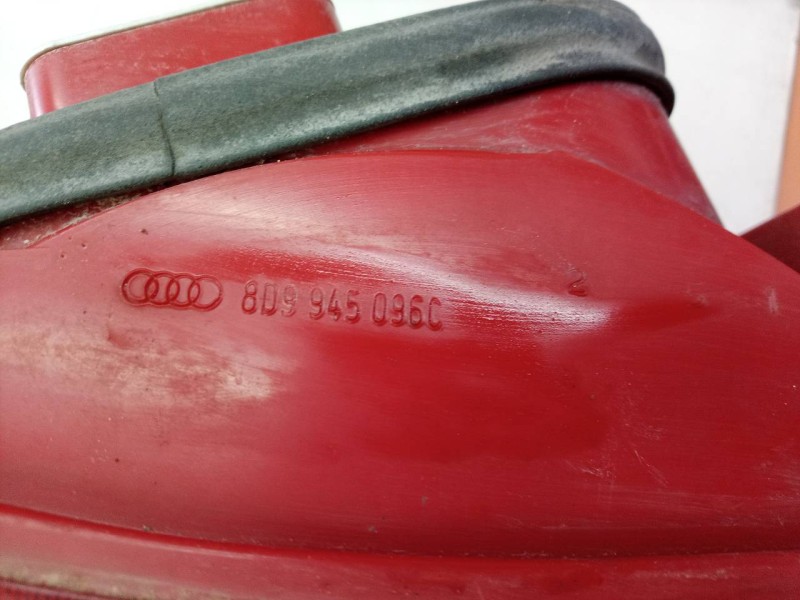 Recambio de piloto trasero derecho para audi rs4 avant (b5) rs4 referencia OEM IAM 8D9945096C 8D9945096C 8D9945096