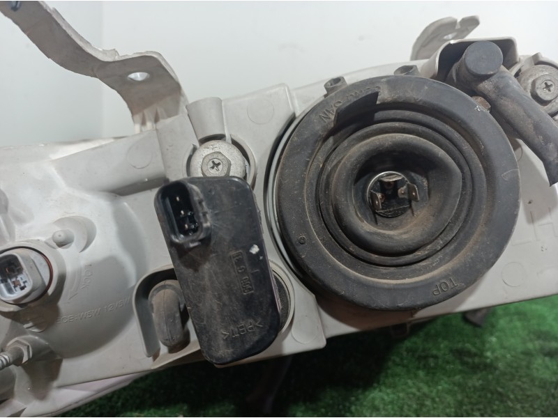 Recambio de faro izquierdo para chevrolet kalos 1.4 sx sport referencia OEM IAM 00002085 00002085 00002085