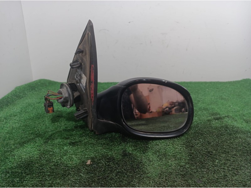 Recambio de retrovisor derecho para peugeot 206 berlina referencia OEM IAM 017003 017003 017003