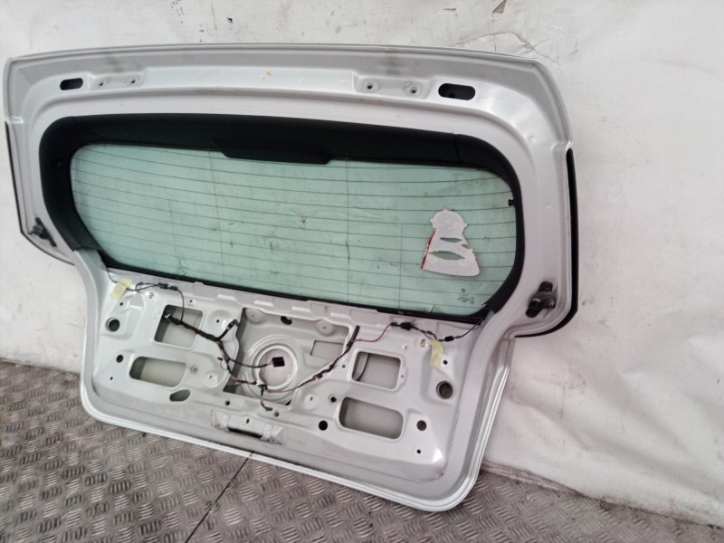 Recambio de porton trasero para bmw serie 1 berlina (e81/e87) 120i referencia OEM IAM 41627133898 41627133898 41627133898