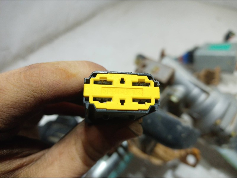 Recambio de columna direccion para renault clio ii fase ii (b/cb0) referencia OEM IAM 6900000319 6900000319 6900000319