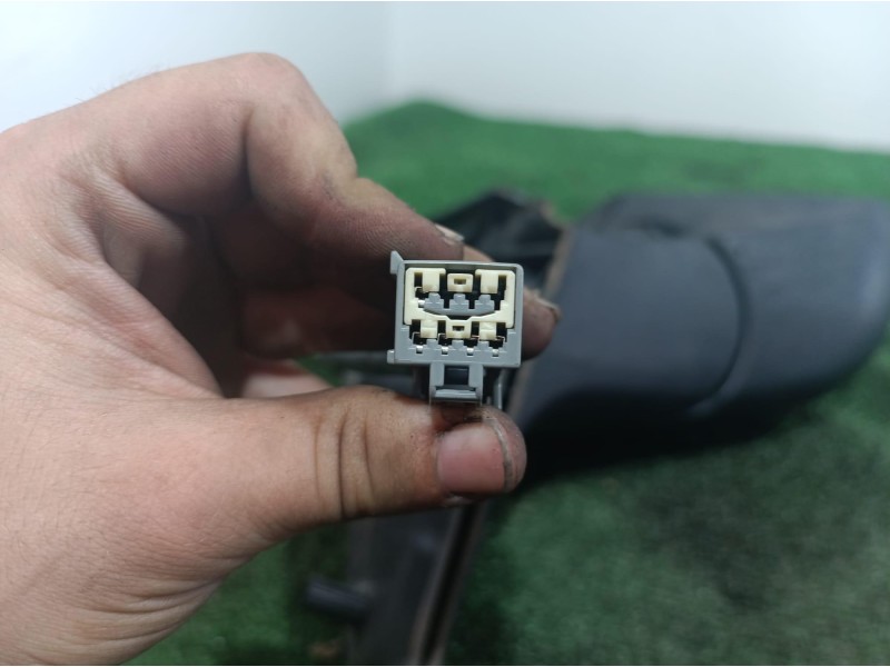 Recambio de retrovisor derecho para ford mondeo berlina (ge) referencia OEM IAM 836156 836156 836156