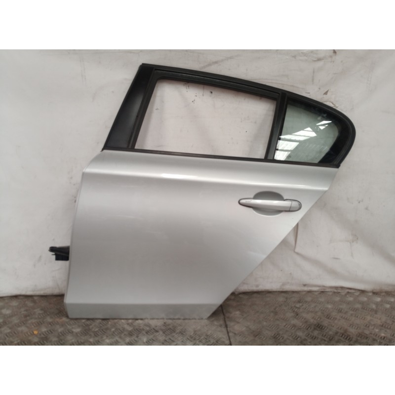 Recambio de puerta trasera izquierda para bmw serie 1 berlina (e81/e87) 120i referencia OEM IAM 41527191017 41527191017 41527191