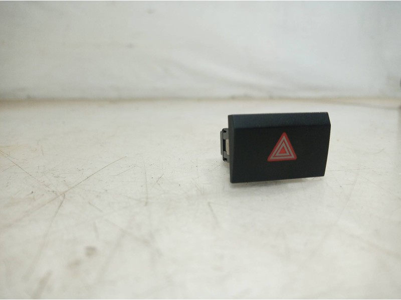 Recambio de warning para audi a3 sportback (8p) 1.9 tdi attraction referencia OEM IAM 8P0941509 8P0941509 8P0941509