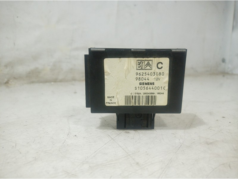 Recambio de centralita inmovilizador para peugeot 306 cabriolet (s2) 2.0 referencia OEM IAM 9625403080 9625403080 S105644001C