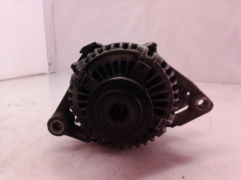 Recambio de alternador para kia sorento 2.5 crdi concept referencia OEM IAM 373004A300 373004A300 021319212