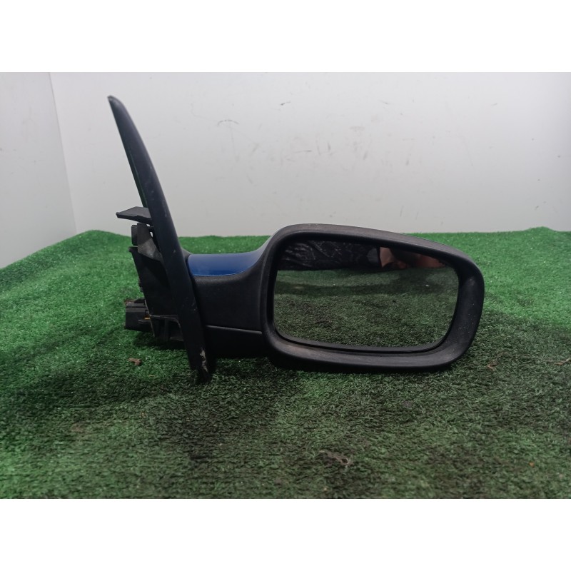 Recambio de retrovisor derecho para renault megane ii berlina 5p referencia OEM IAM 12353070  