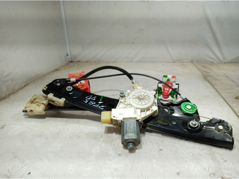 Recambio de elevalunas delantero derecho para bmw serie 3 berlina (e90) 325i referencia OEM IAM 0130822227 0130822227 0130822227